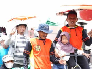 Bupati Panen Padi di Bulo, Produksi Naik Pendapatan Petani Meningkat