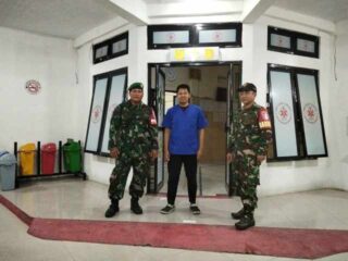 Perkuat Keamanan Desa, Babinsa Koramil 1420-07/Baranti Gelar Patroli Siskamling di Passeno