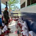 Babinsa Kodim 1420/Sidrap Dukung Program Pemerintah, Laksanakan Pendampingan Penyaluran Makan Bergizi Gratis