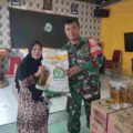 BABINSA MOJONG DAMPINGI PENYALURAN BANTUAN PAANGAN BULAN FEBRUARI-MARET DI SIDRAP