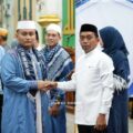 46 Santri Tahfidz 30 Juz Resmi Diwisuda, Bupati Syaharuddin Soroti Peran Orang Tua