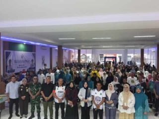 Kasdim 1420/Sidrap Wakili Dandim pada Penyaluran Bantuan Mesin Jahit UPPKA