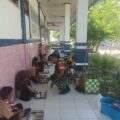 Babinsa Kodim 1420/Sidrap Terus Dampingi Pelaksanaan Program Makan Bergizi Gratis