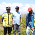 Di Bawah Terik Matahari, Bupati Sidrap Turun ke Danau Sidenreng Cari Solusi Air untuk Petani