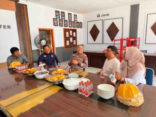 Kapolres Sidrap Silaturahmi ke Ketua Bawaslu Sidrap, Tegaskan Sinergi Demi Menjaga Kamtibmas