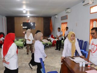 Bawaslu Sidrap Gelar Donor Darah, Wabup Nurkanaah Apresiasi Kepedulian kepada Sesama