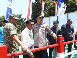 Dukung Program Nasional, Kapolres Sidrap Hadiri Peresmian Jembatan Garuda Merah - Putih