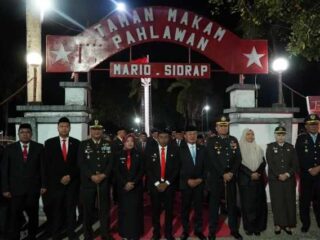 Dandim 1420/Sidrap Hadiri Apel Kehormatan dan Renungan Suci HUT Ke-81 Kemerdekaan RI di TMP Mario