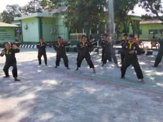 Kodim 1420/Sidrap Tingkatkan Profesionalisme Prajurit Melalui Latihan Pencak Silat Militer