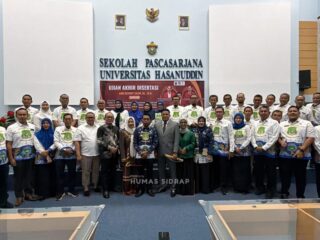 Sekda Sidrap Resmi Raih Gelar Doktor, Bupati Syaharuddin Dorong Peningkatan Kualitas Pelayanan Publik