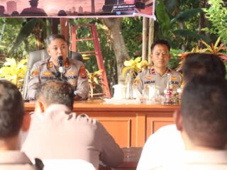 Kunjungan Kapolres Sidrap ke Polsek Pitu Riase: Jaga Integritas & Layani Masyarakat